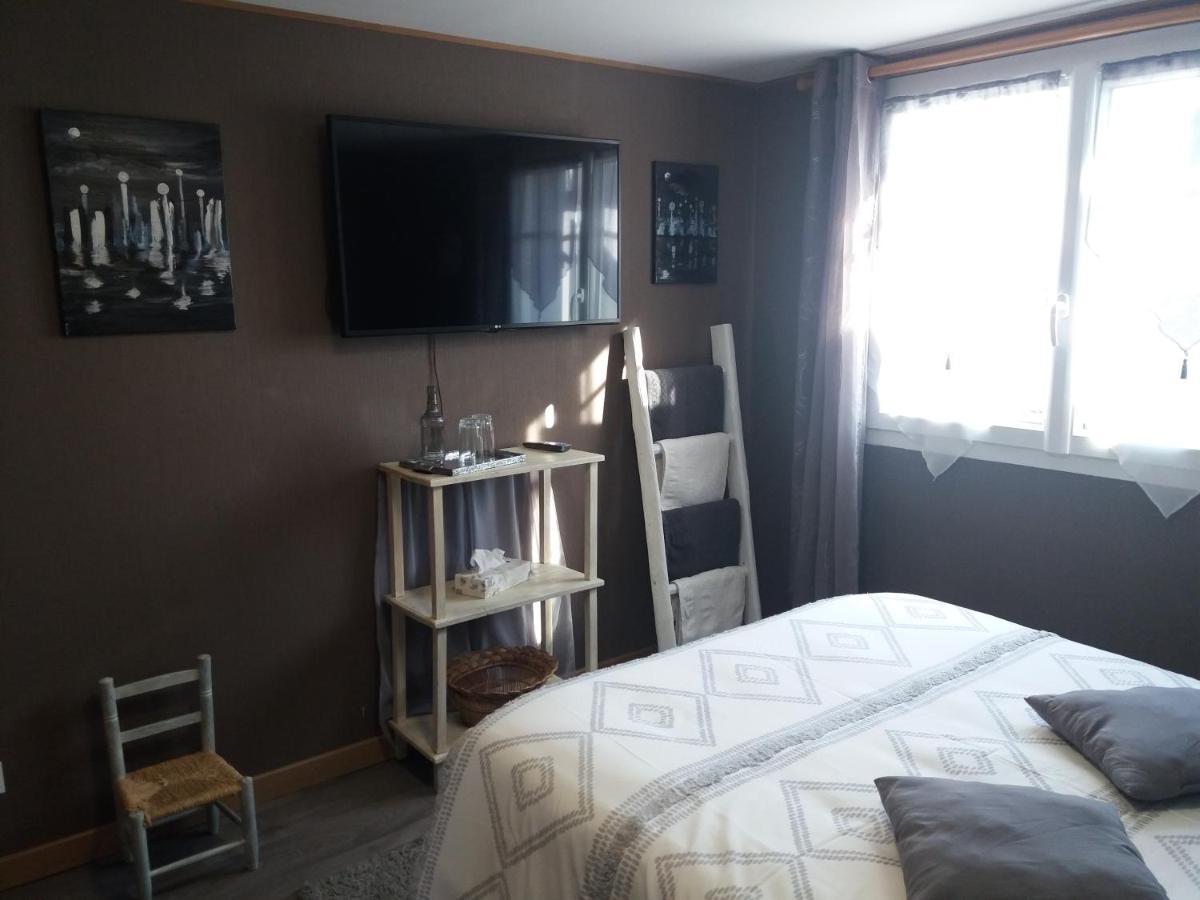 Chambre D'Hotes Hola Laval  Buitenkant foto